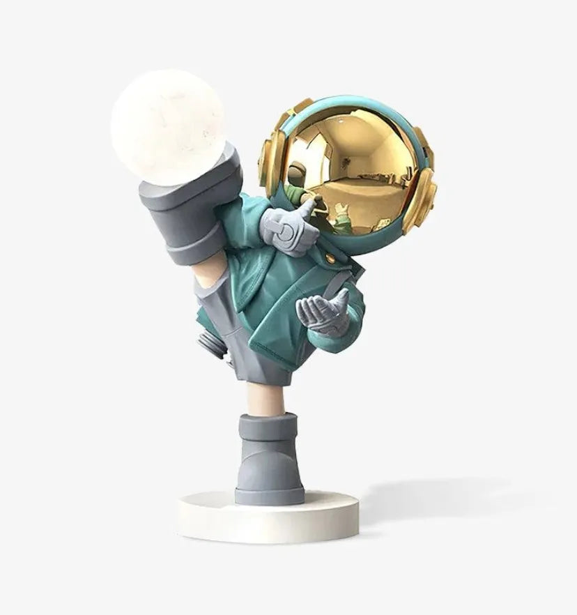 Effort Astronaut Floor Lamp