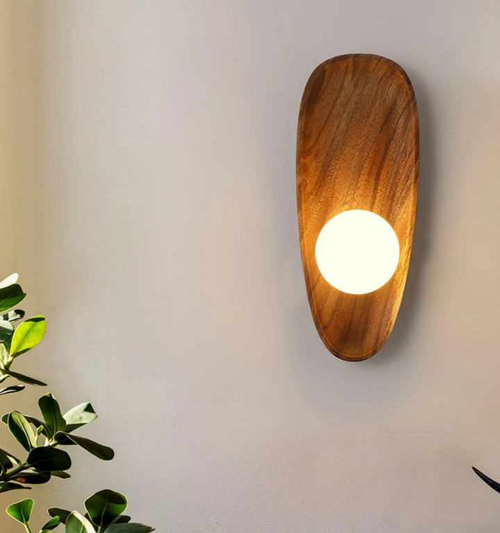 Eivor Wall Lamp