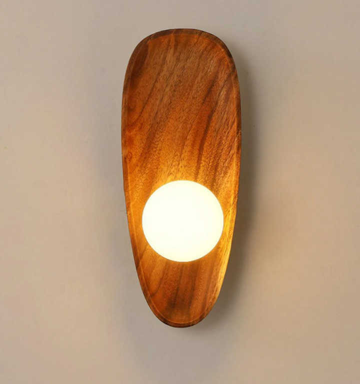 Eivor Wall Lamp