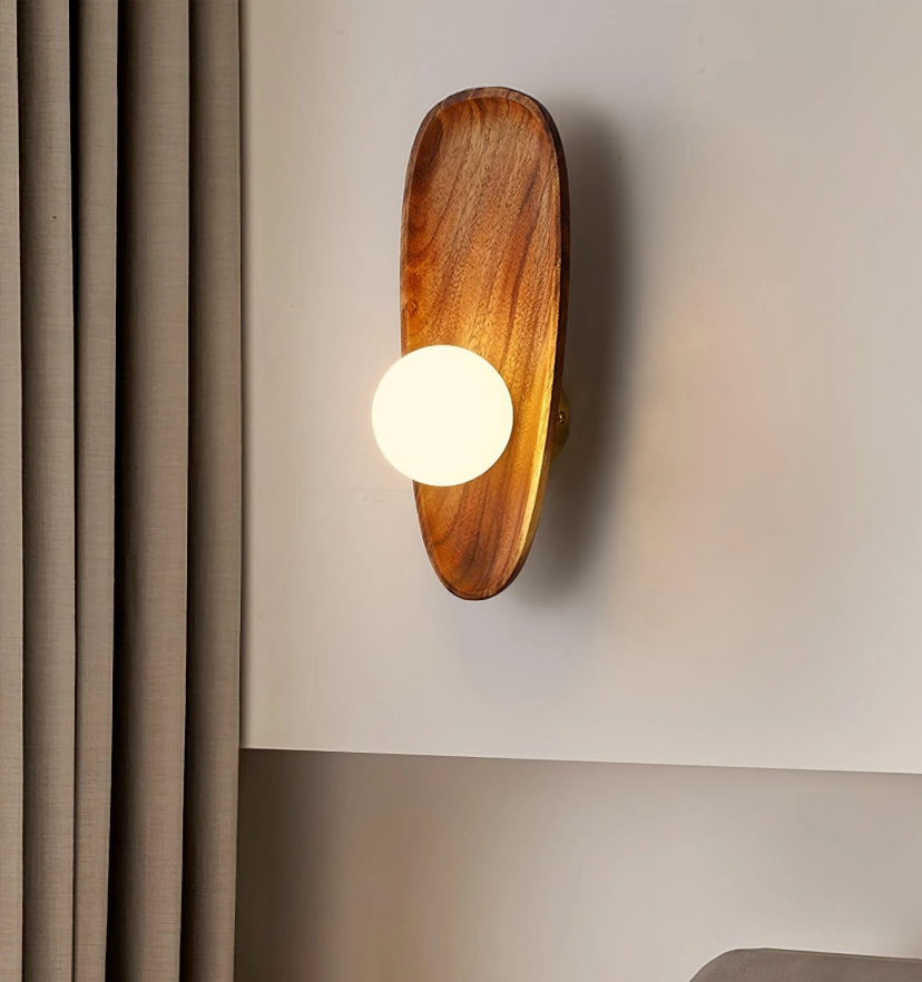 Eivor Wall Lamp