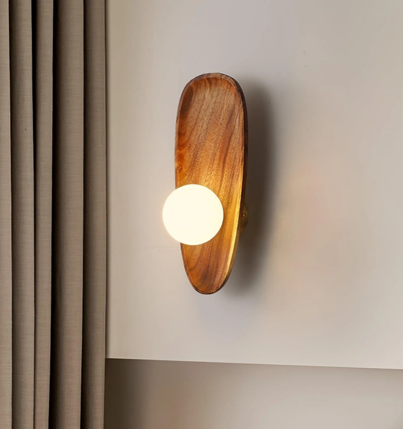 Eivor Wall Lamp