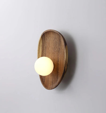 Eivor Wall Lamp