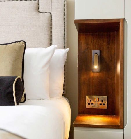 EMBEDDED BEDSIDE SCONCE