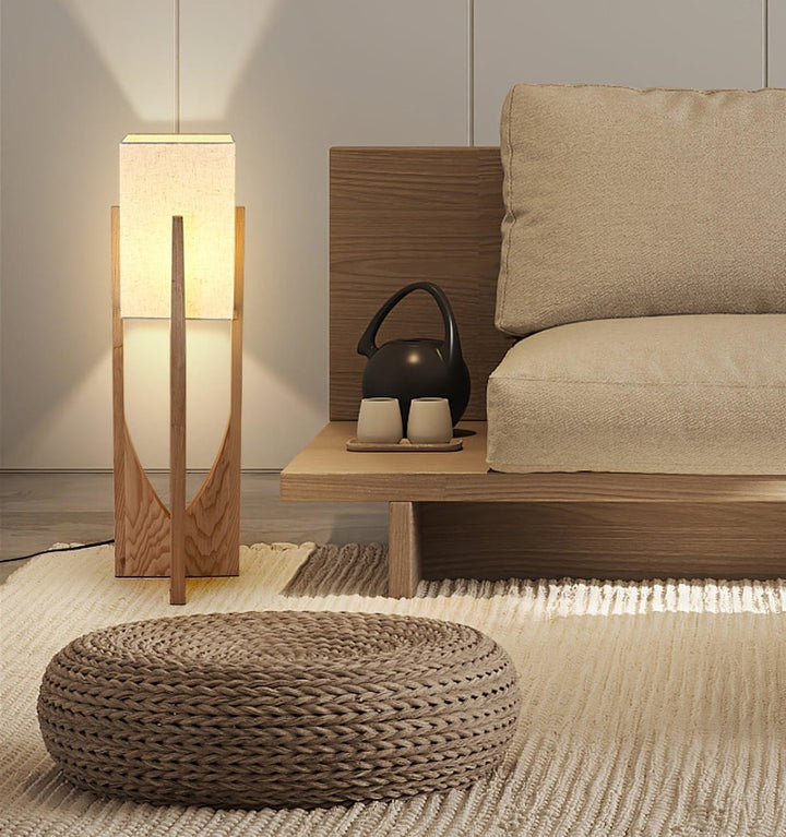 FAIRBANKS FLOOR LAMP