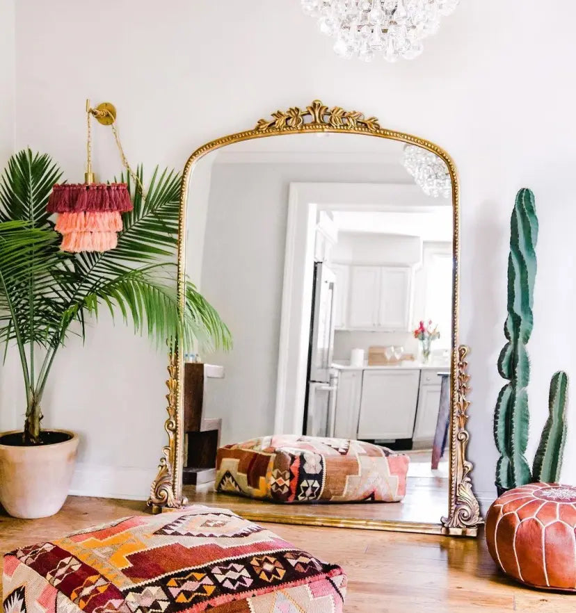 Fela Tassel Wall Lamp