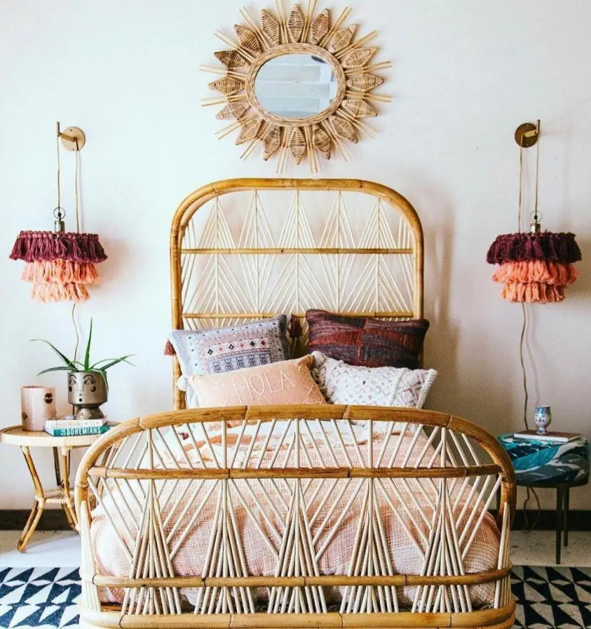 Fela Tassel Wall Lamp