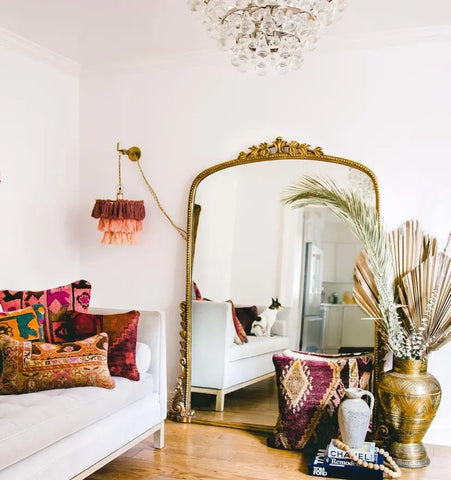 Fela Tassel Wall Lamp