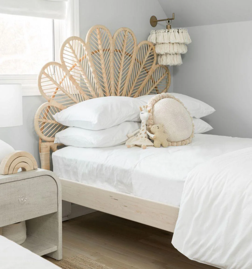 Fela Tassel Wall Lamp