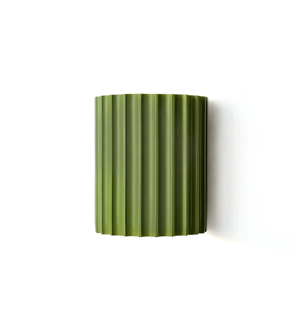 FLUTED RESIN WALL LAMP