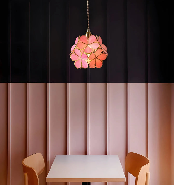 GLASS PETAL PENDANT LIGHT