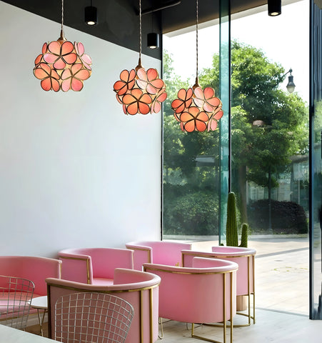 GLASS PETAL PENDANT LIGHT