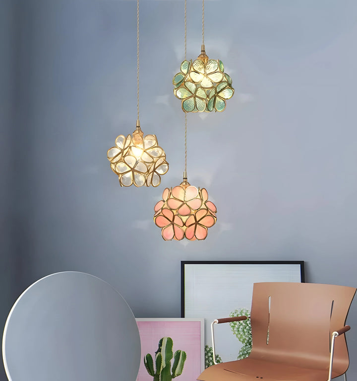 GLASS PETAL PENDANT LIGHT