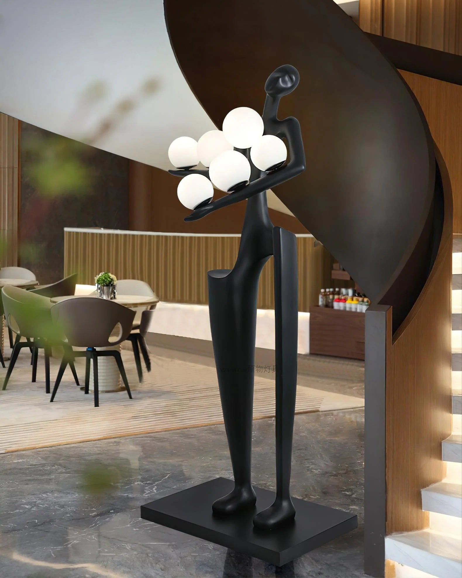 Guardian Sculpture Floor Lamp - Yiarolight
