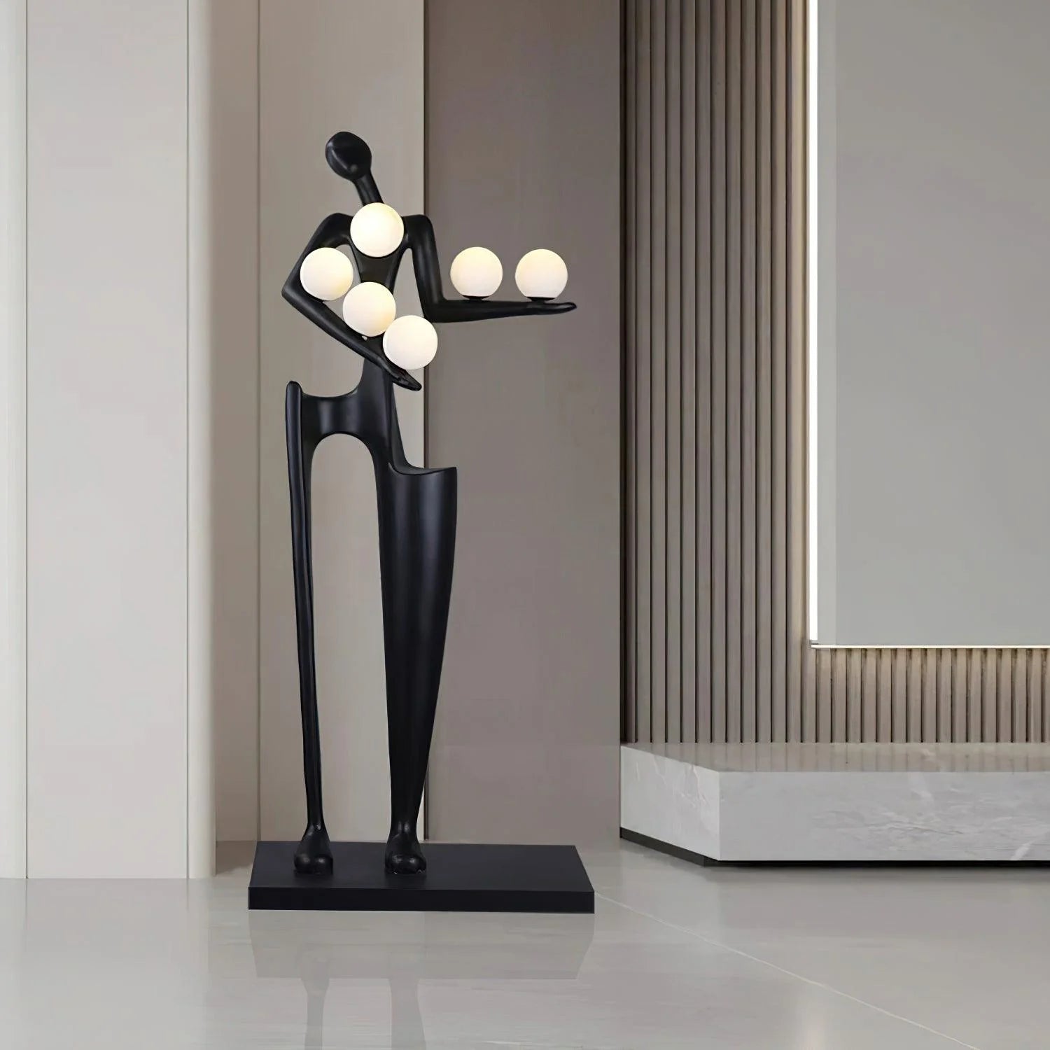 Guardian Sculpture Floor Lamp - Yiarolight
