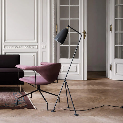 Gubi Grashoppa Floor Lamp