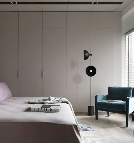 STUDIO FLOOR LAMP