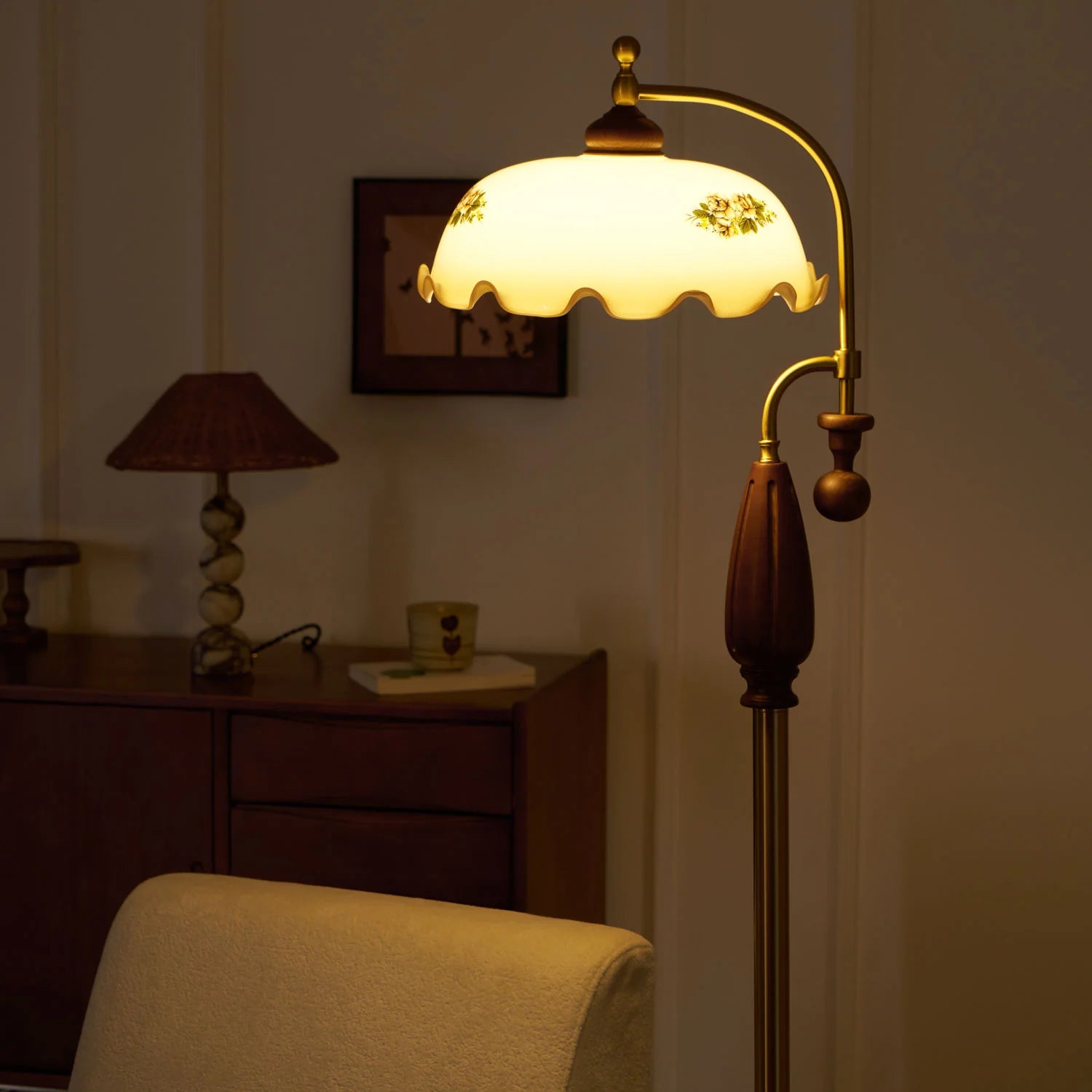 Heritage Bloom Floor Lamp