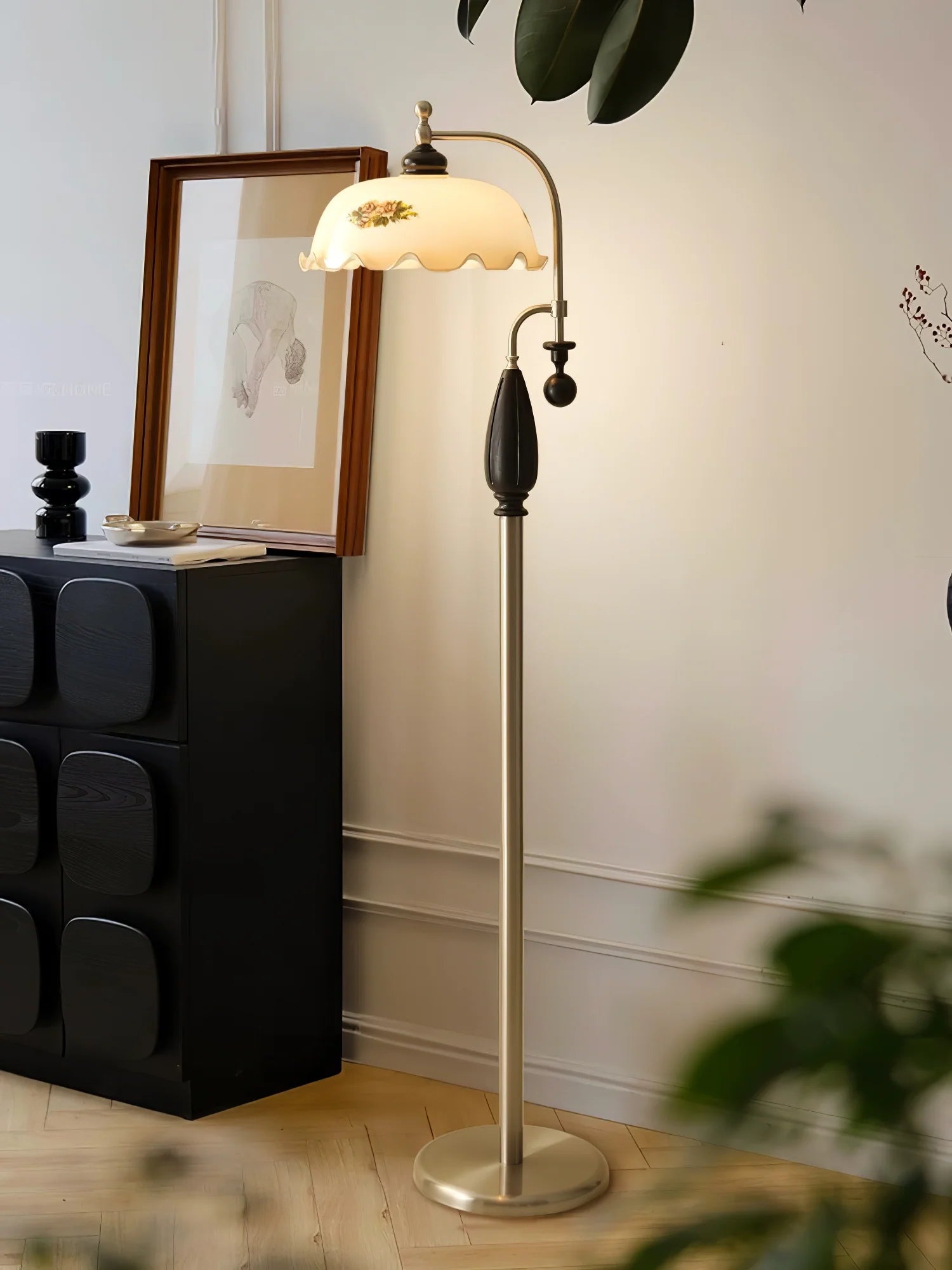 Heritage Bloom Floor Lamp