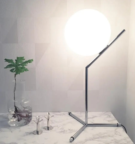 IC Lights Table Lamp