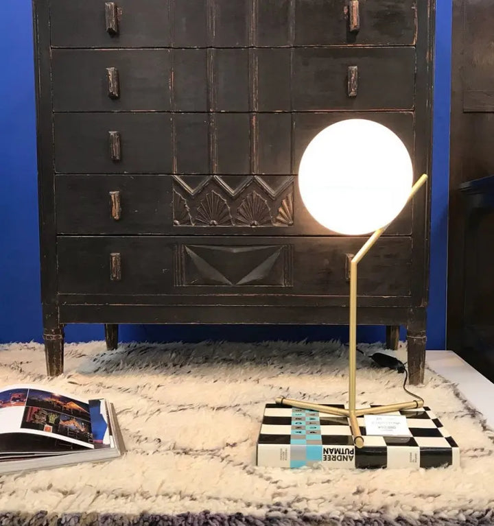 IC Lights Table Lamp