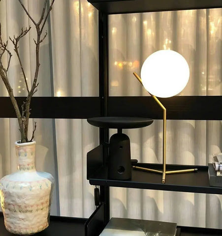 IC Lights Table Lamp