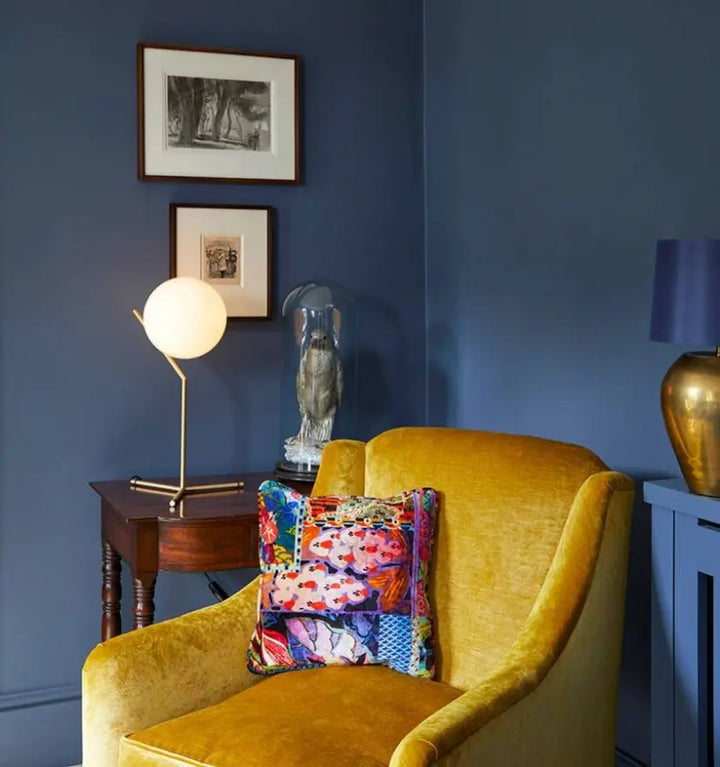 IC Lights Table Lamp