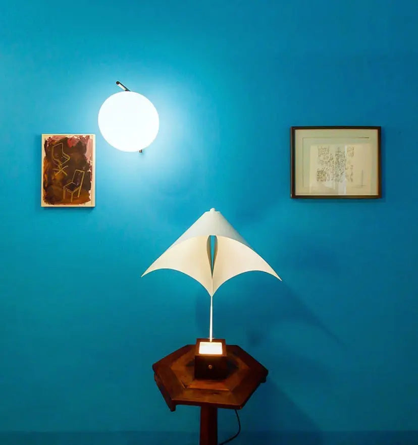 IC Wall Light