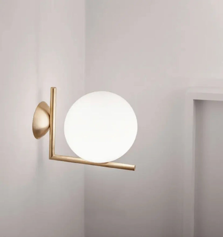 IC Wall Light
