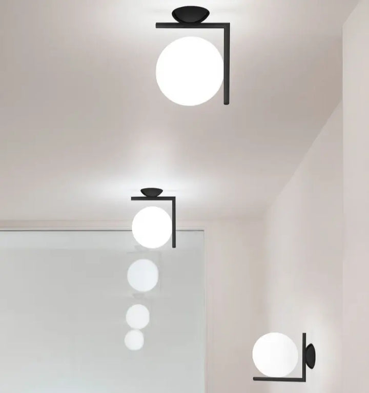 IC Wall Light
