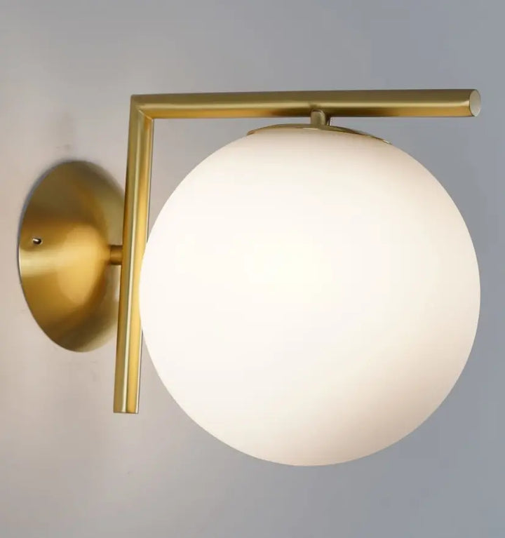 IC Wall Light