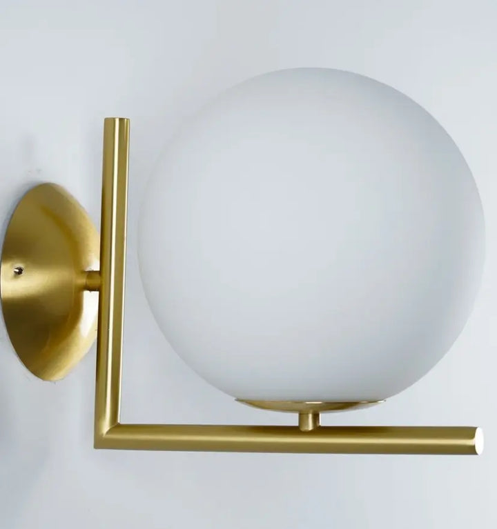 IC Wall Light