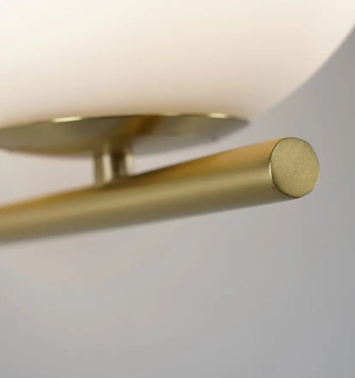 IC Wall Light