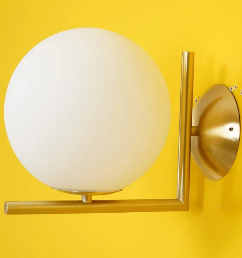 IC Wall Light