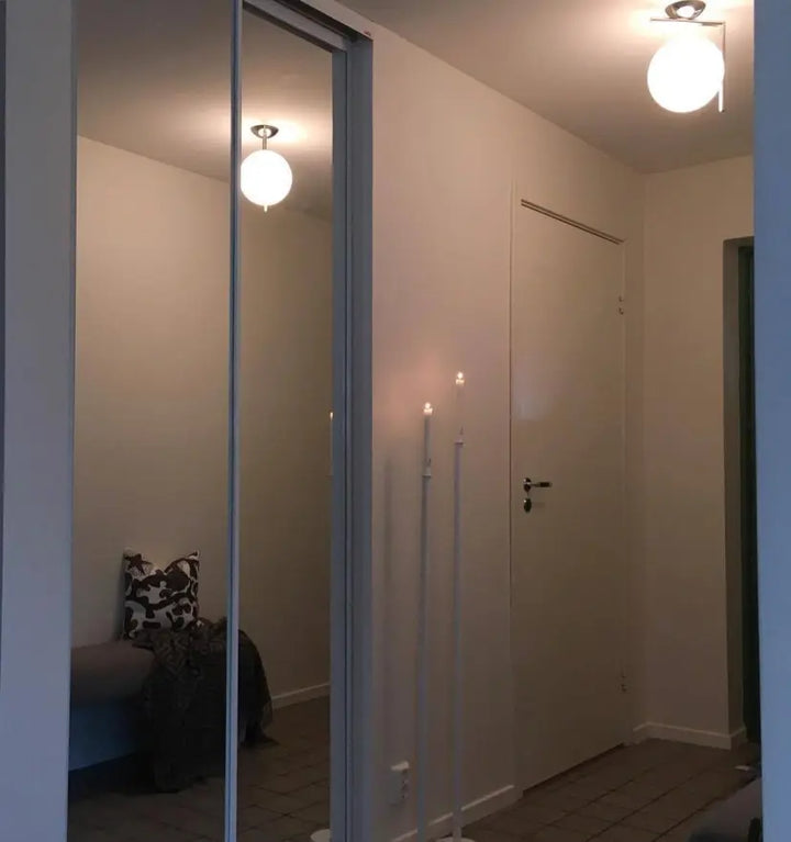IC Wall Light