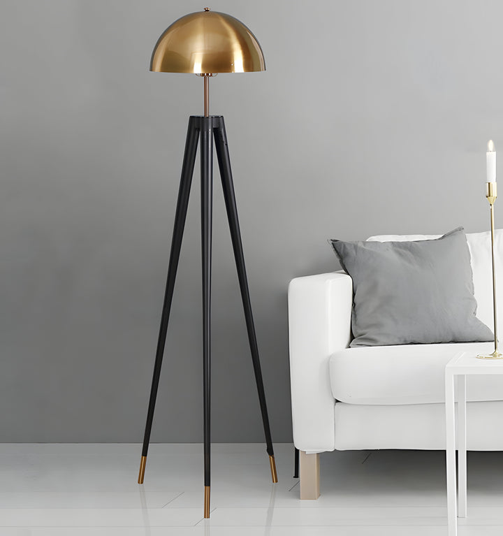 JUSTICE FLOOR LAMP