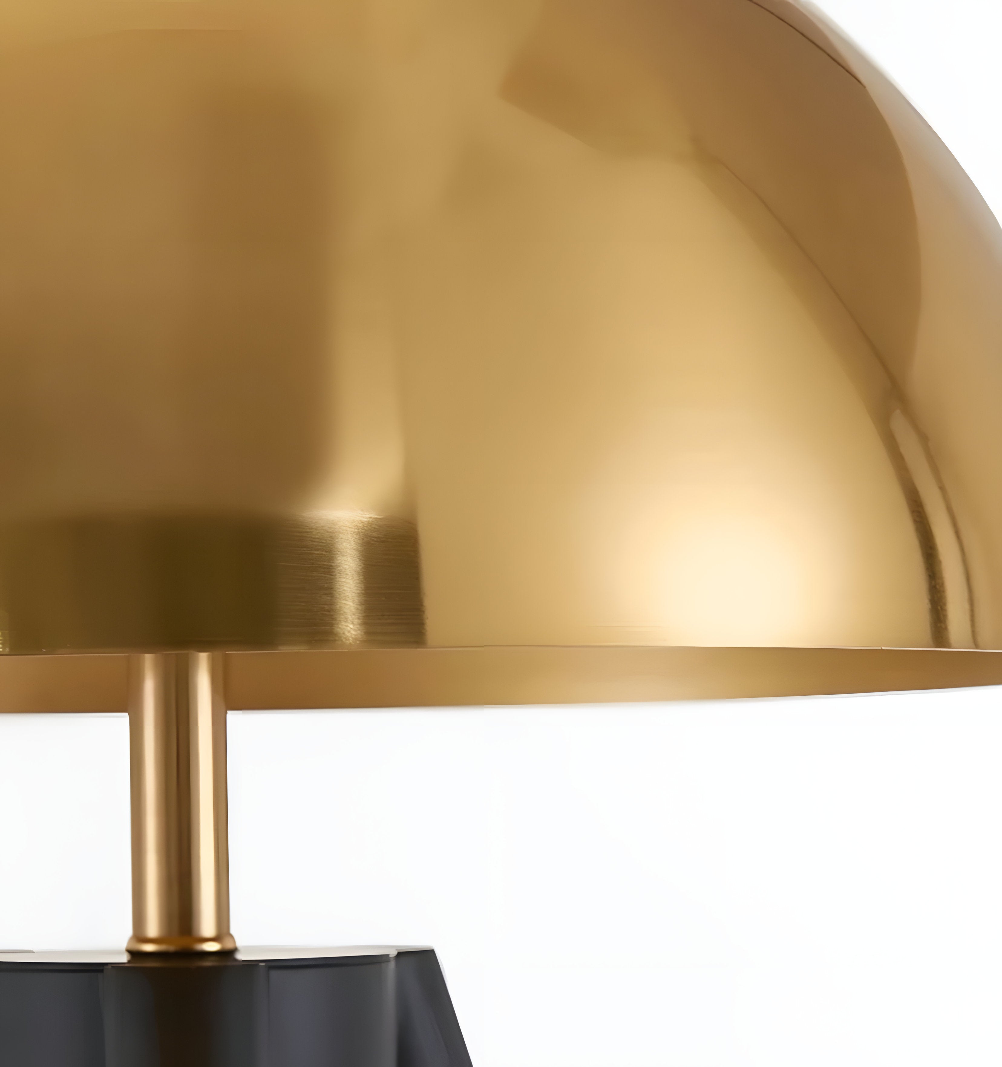JUSTICE FLOOR LAMP