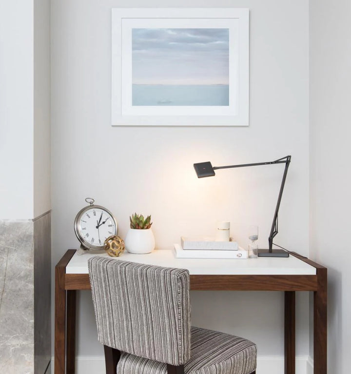 Kelvin Edge Table Lamp