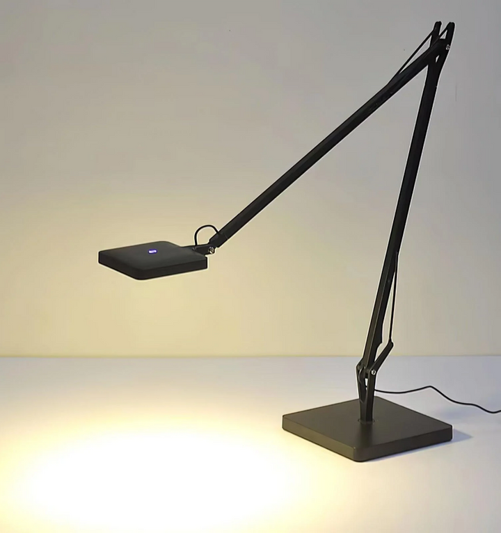 Kelvin Edge Table Lamp