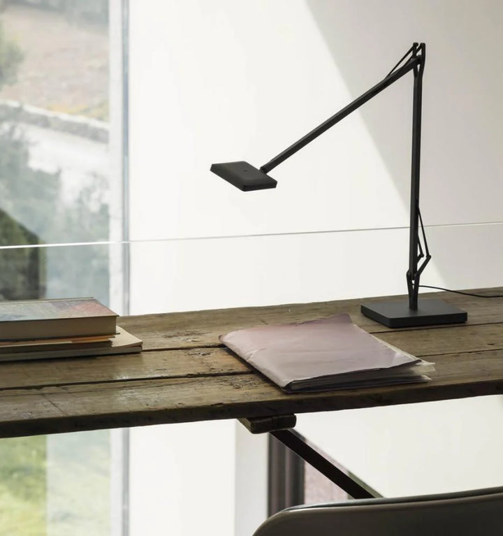 Kelvin Edge Table Lamp