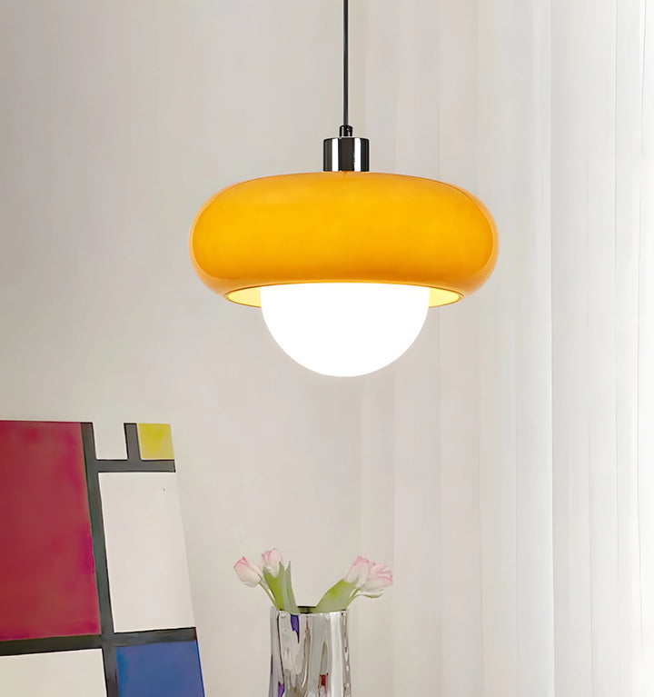 KOS PENDANT LIGHT