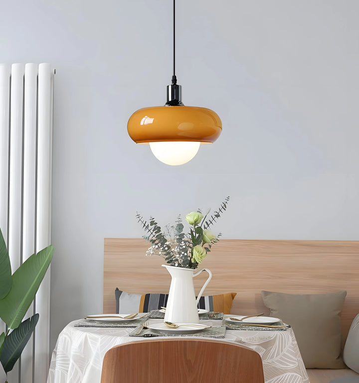 KOS PENDANT LIGHT