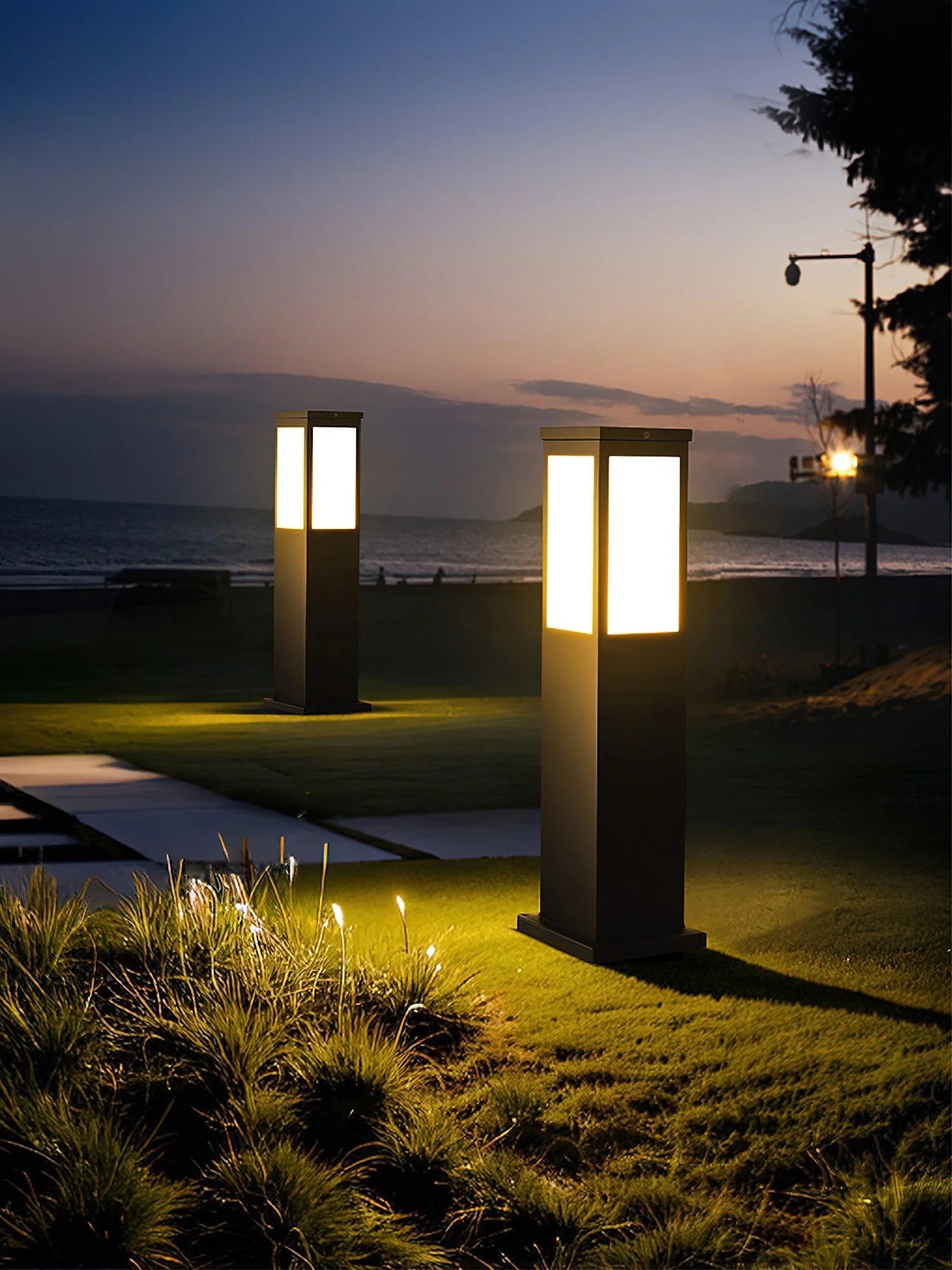 Kuzco Bollard Outdoor Light - Yiarolight