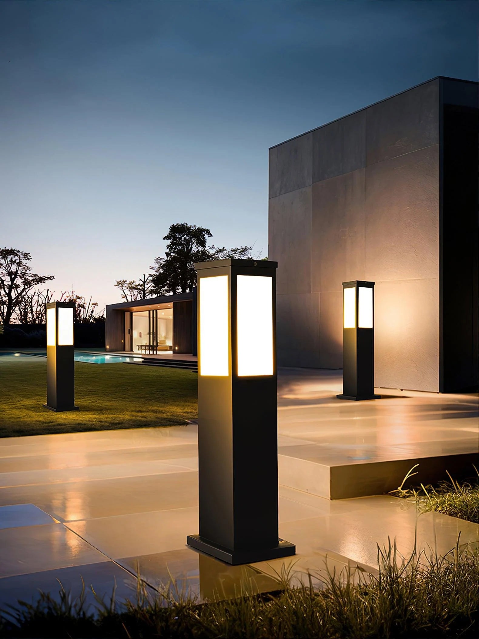 Kuzco Bollard Outdoor Light - Yiarolight