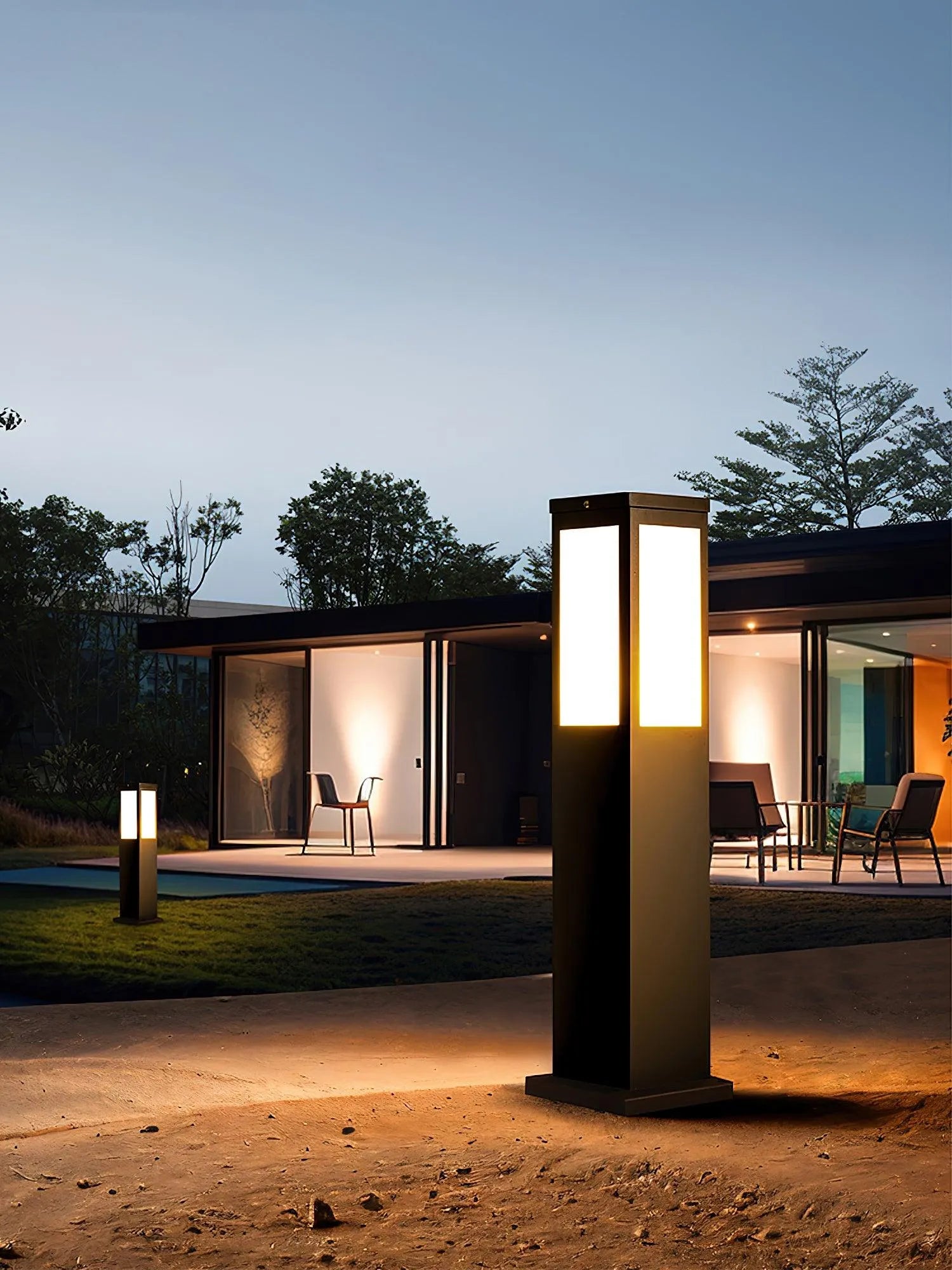 Kuzco Bollard Solar Outdoor Light - Yiarolight