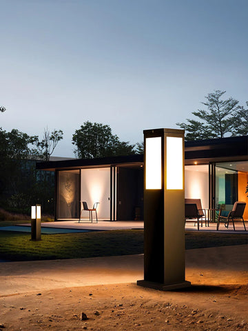 Kuzco Bollard Solar Outdoor Light - Yiarolight