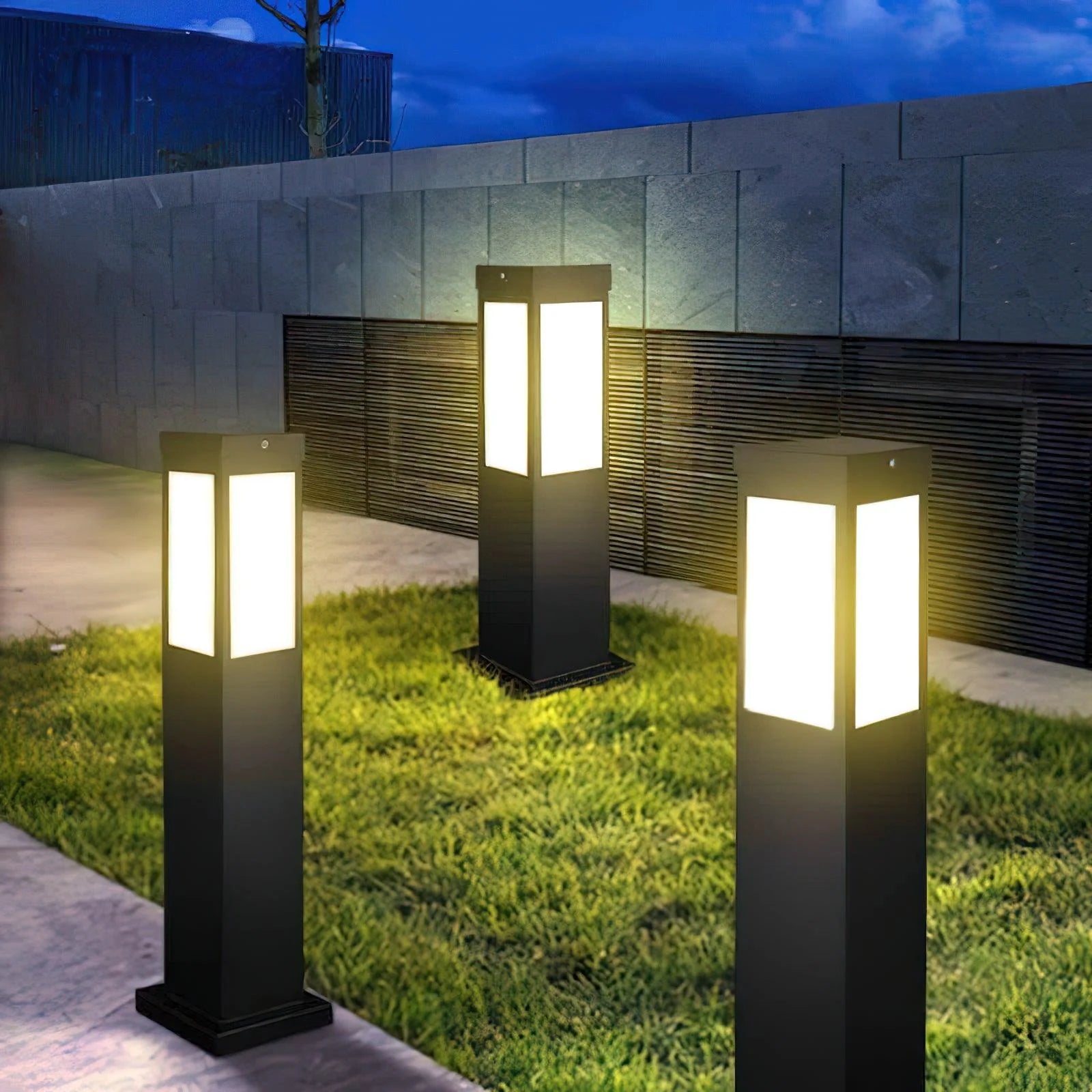 Kuzco Bollard Solar Outdoor Light - Yiarolight