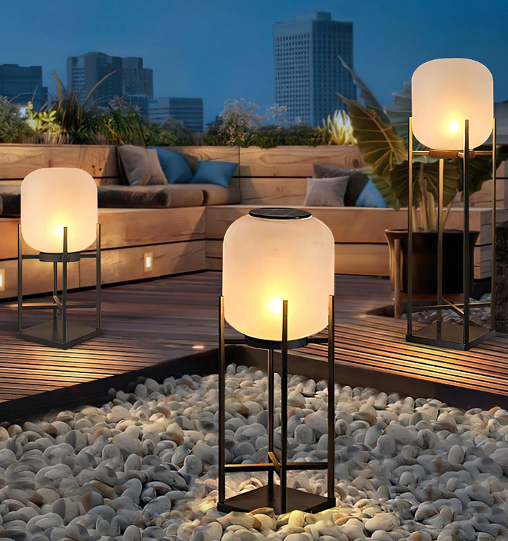Lantern Outdoor Solar Floor Lamp