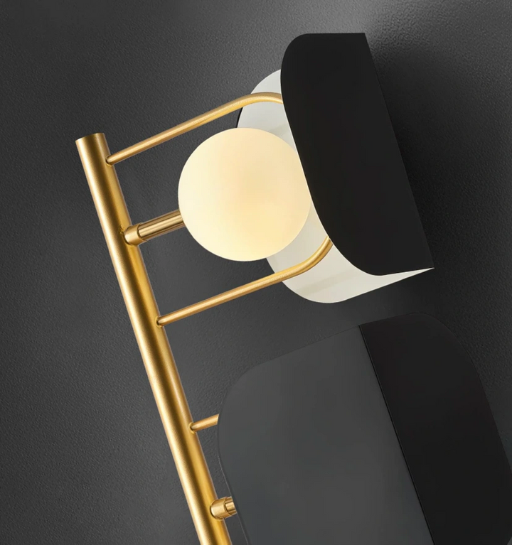 Leagan Floor Lamp