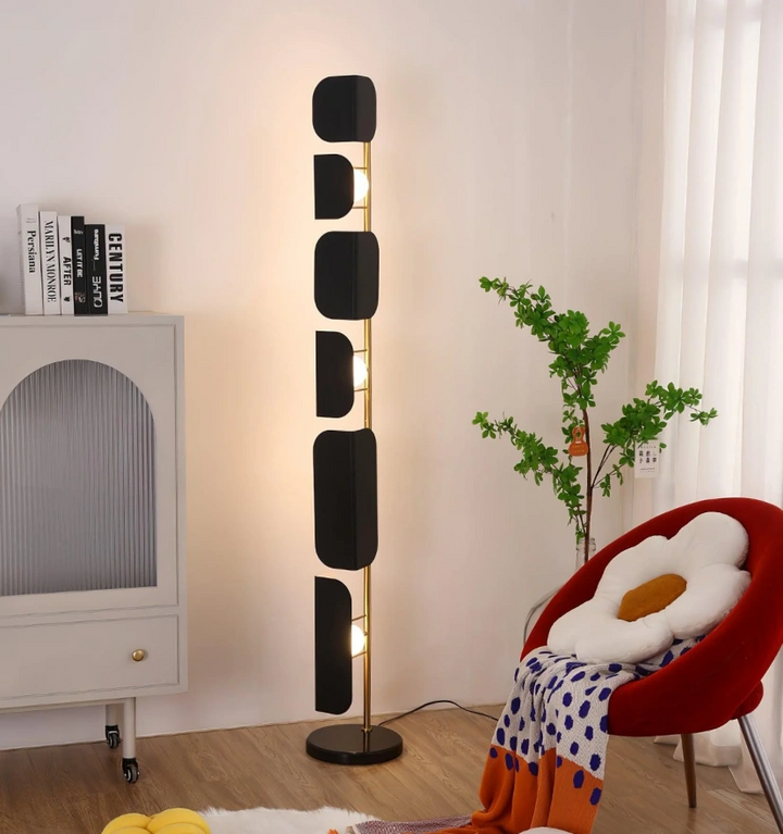 Leagan Floor Lamp