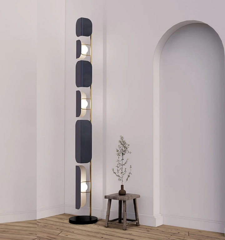 Leagan Floor Lamp